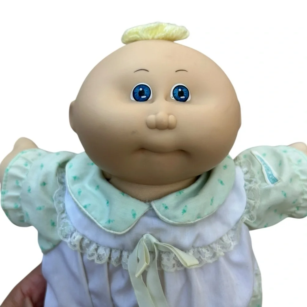 Cabbage Patch Kids Preemie  1978 1982 Xavier Roberts Blue Eyes Original Outfit